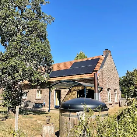 Coachman's House Near Roermond With Garden *