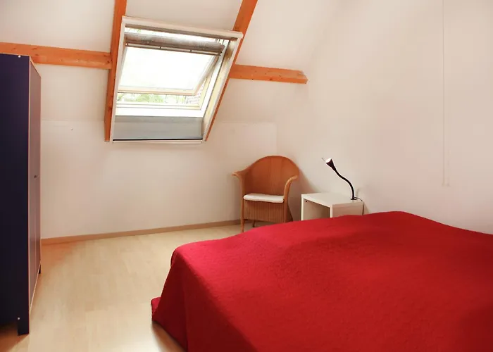 Coachman's House Near Roermond With Garden