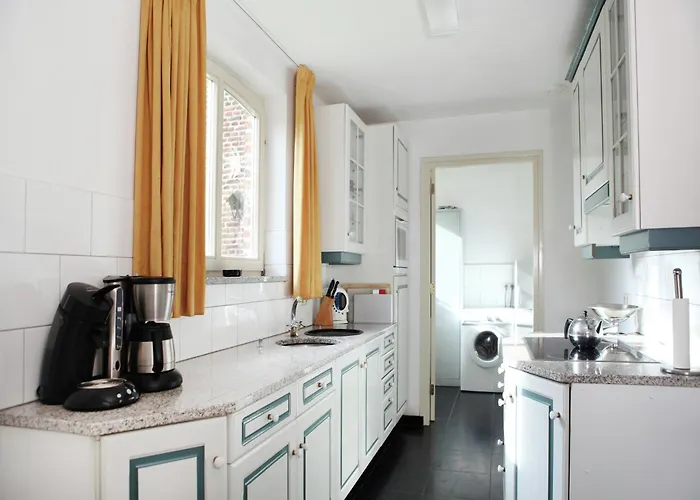 Casa de Férias Coachman's House Near Roermond With Garden Sint Odiliënberg